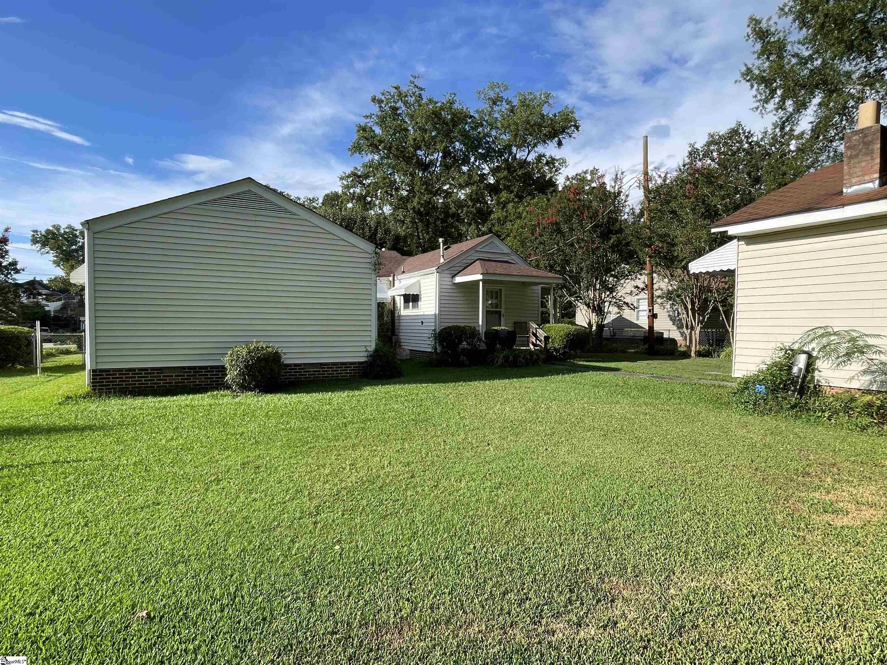 207 Elm Street Clinton, SC 29325 - Photo 27 of 30