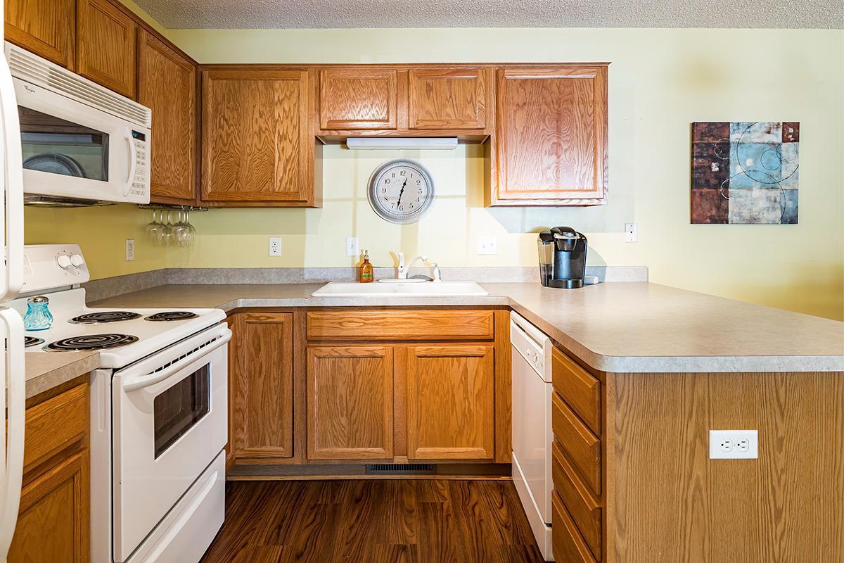 8892 Partridge Road St. Bonifacius, MN 55375 - Photo 12 of 22 Gallery Image 12