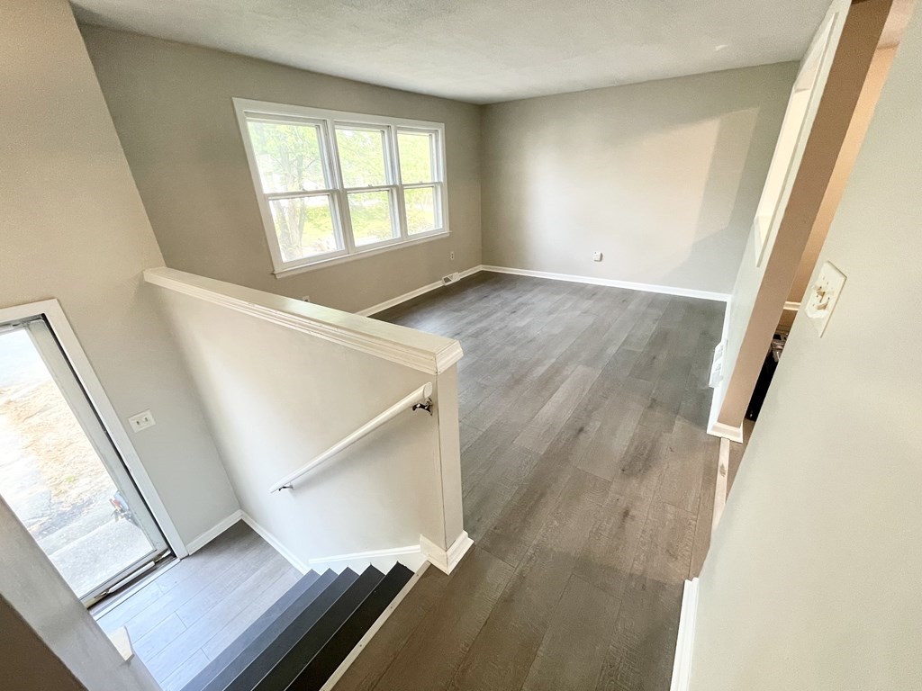 198 Lamont Street Springfield, MA 01119 - Photo 17 of 19 Gallery Image 17