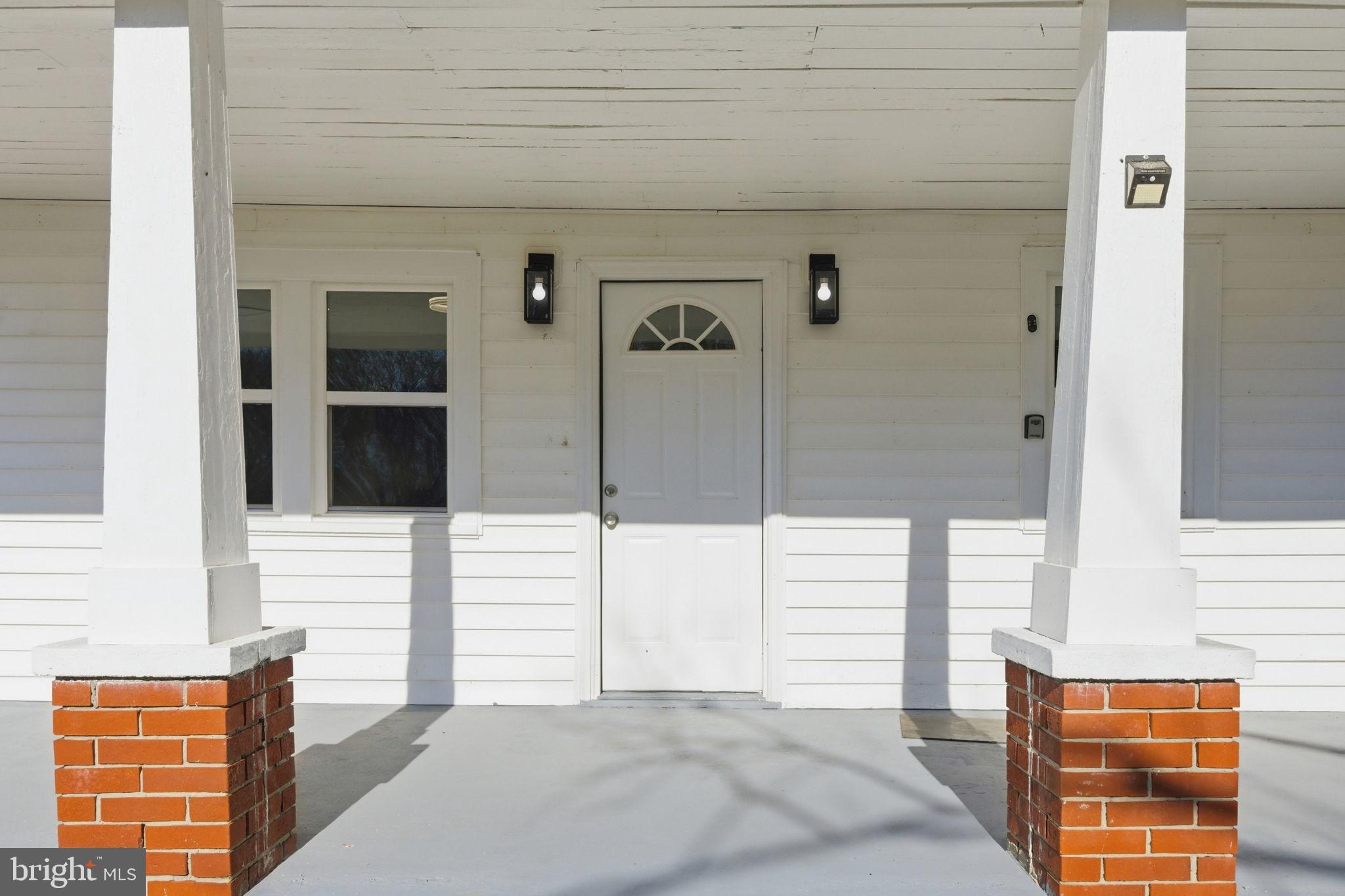 5020 Tucker Hill Road Hague, VA 22469 - Photo 4 of 31 a view of a entryway front of house