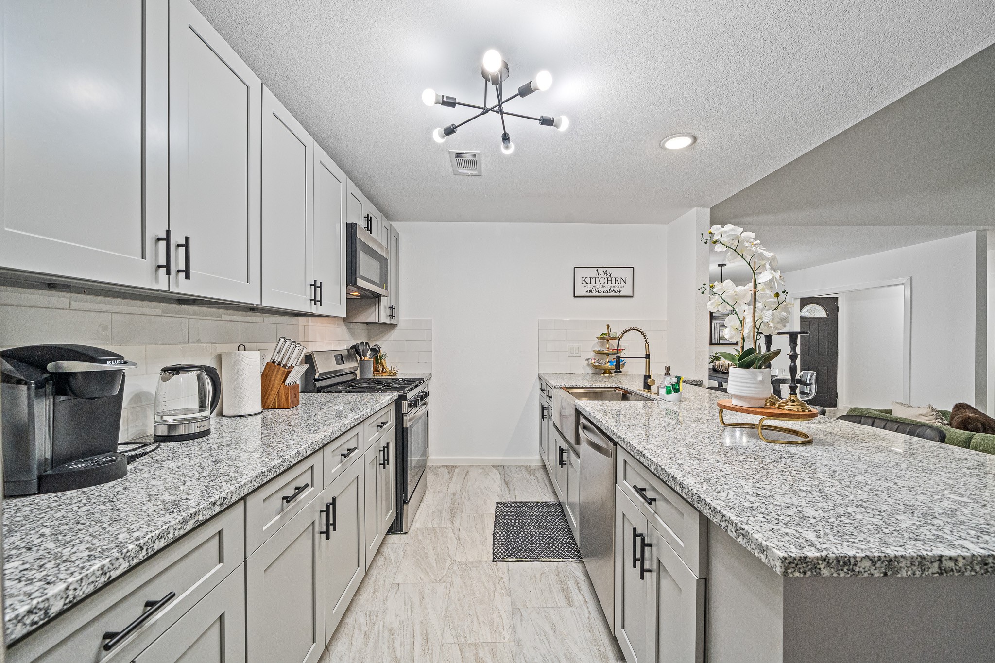 12007 Sharpcrest Street Houston, TX 77072 - Photo 15 of 40