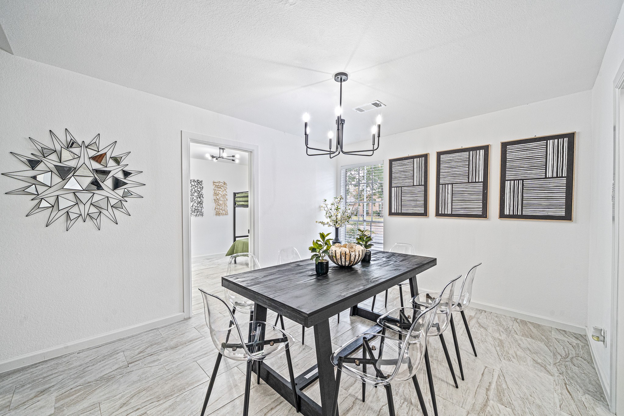 12007 Sharpcrest Street Houston, TX 77072 - Photo 6 of 40