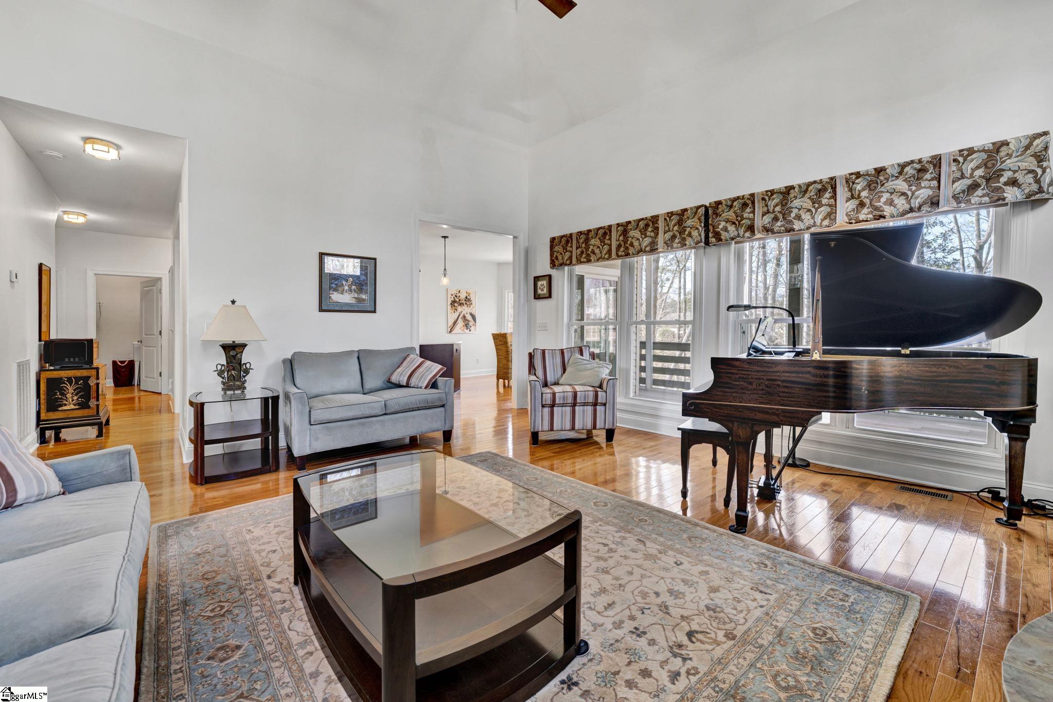 207 Nolan Road Travelers Rest, SC 29690 - Photo 8 of 50 Gallery Image 8