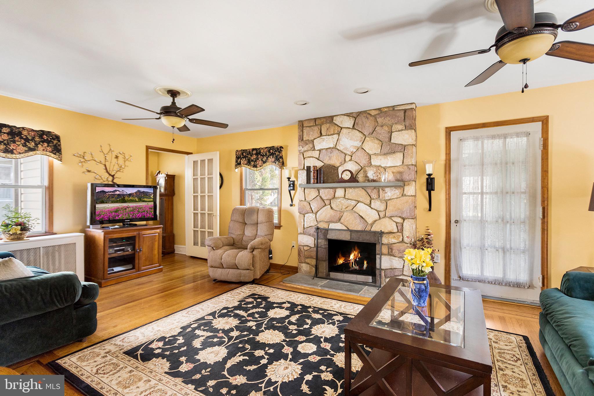 24 Ridley Avenue Aldan, PA 19018 - Photo 5 of 30 Gallery Image 5