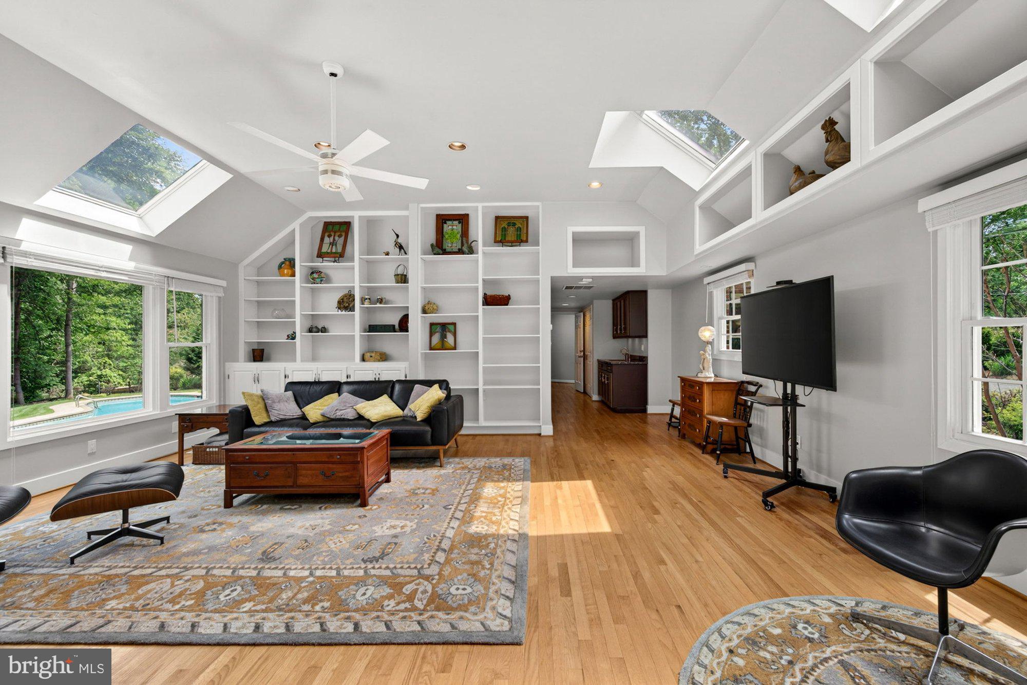 11416 Vale Road Oakton, VA 22124 - Photo 42 of 116 Gallery Image 42