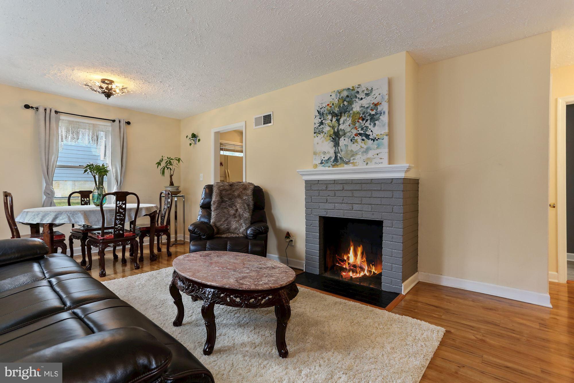 3134 Dashiell Road Falls Church, VA 22042 - Photo 4 of 23