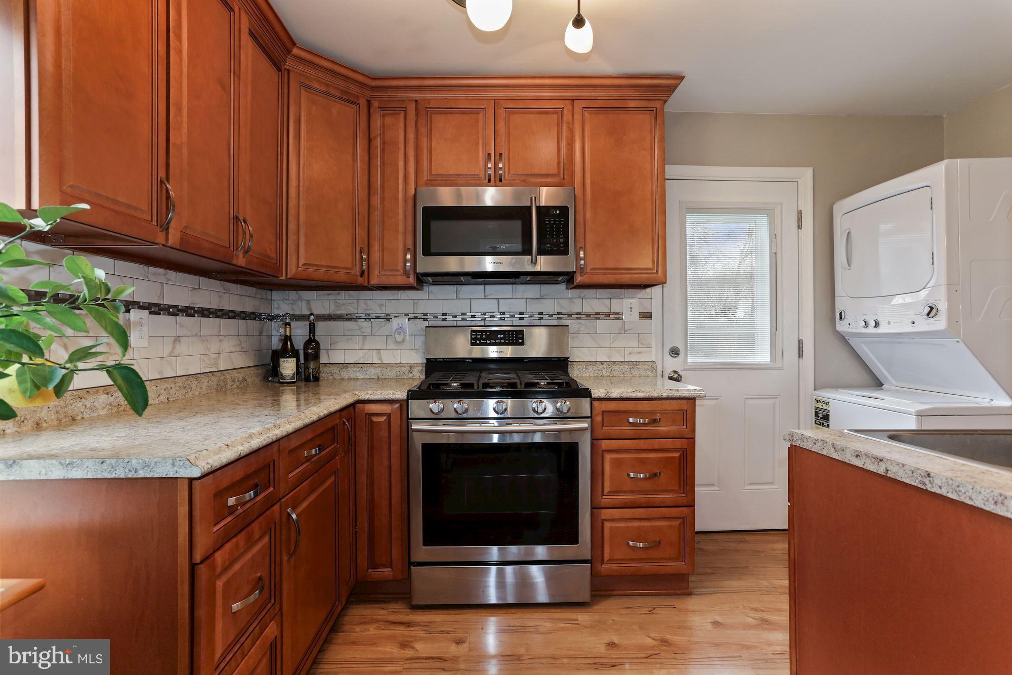 3134 Dashiell Road Falls Church, VA 22042 - Photo 7 of 23