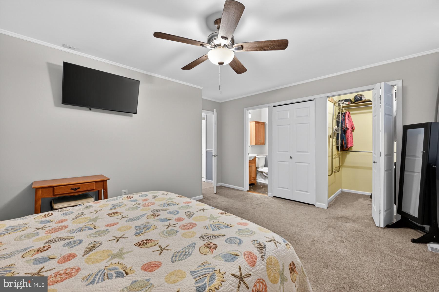 422 Ridgeview Court Arnold, MD 21012 - Photo 22 of 54 Master Bedroom