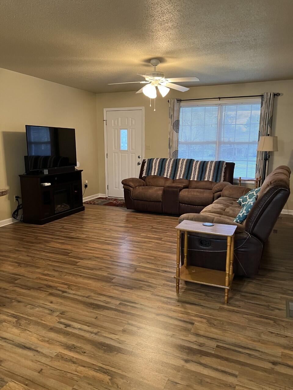 51 Taylor Subdivision Road London, KY 40744 - Photo 6 of 18 16