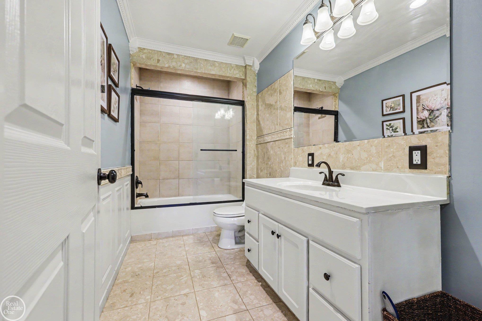 755 East Romeo Road Leonard, MI 48367 - Photo 17 of 33