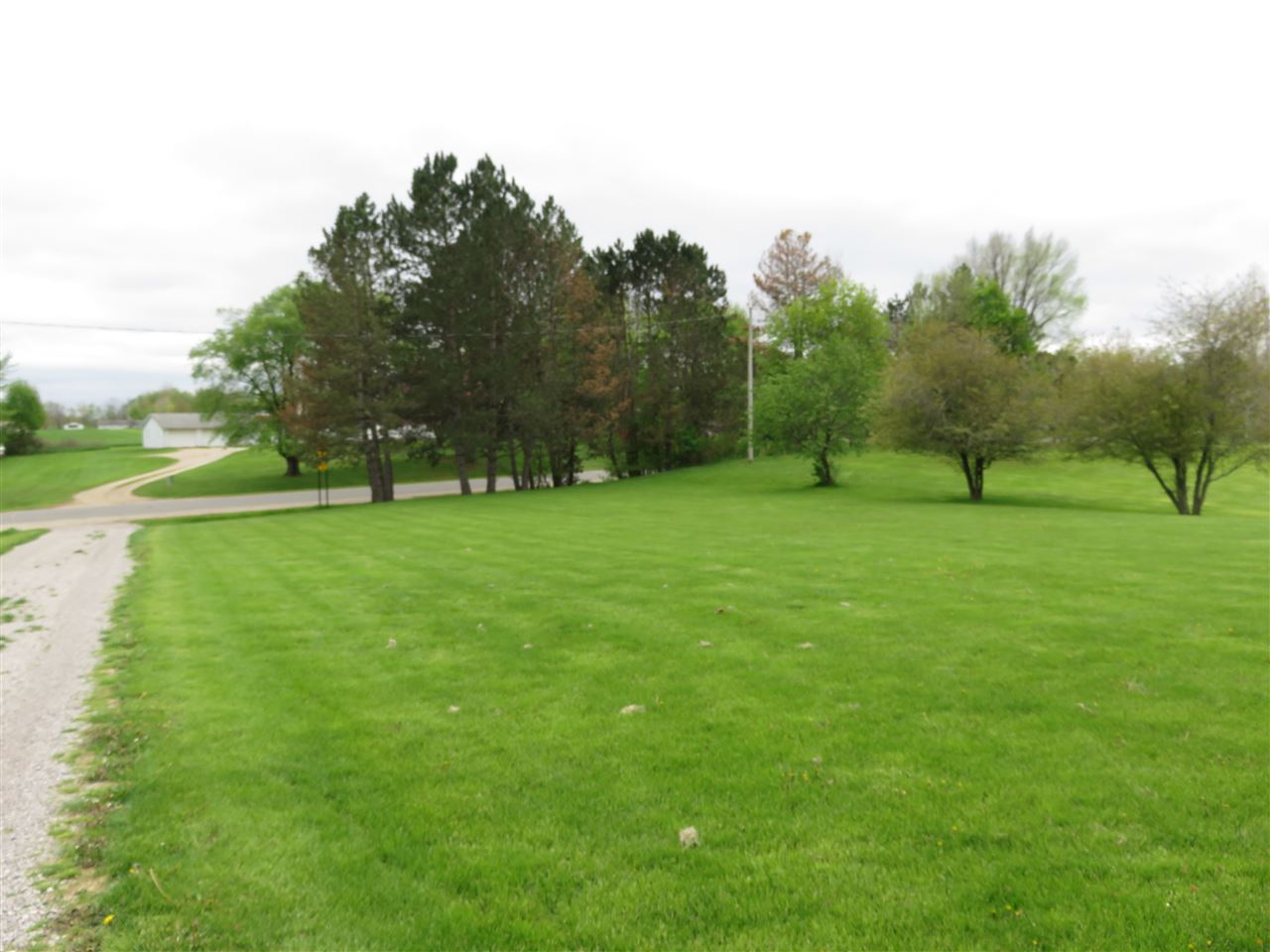 1623 Lansing Road Morrice, MI 48857 - Photo 19 of 29 31318743-18.JPG