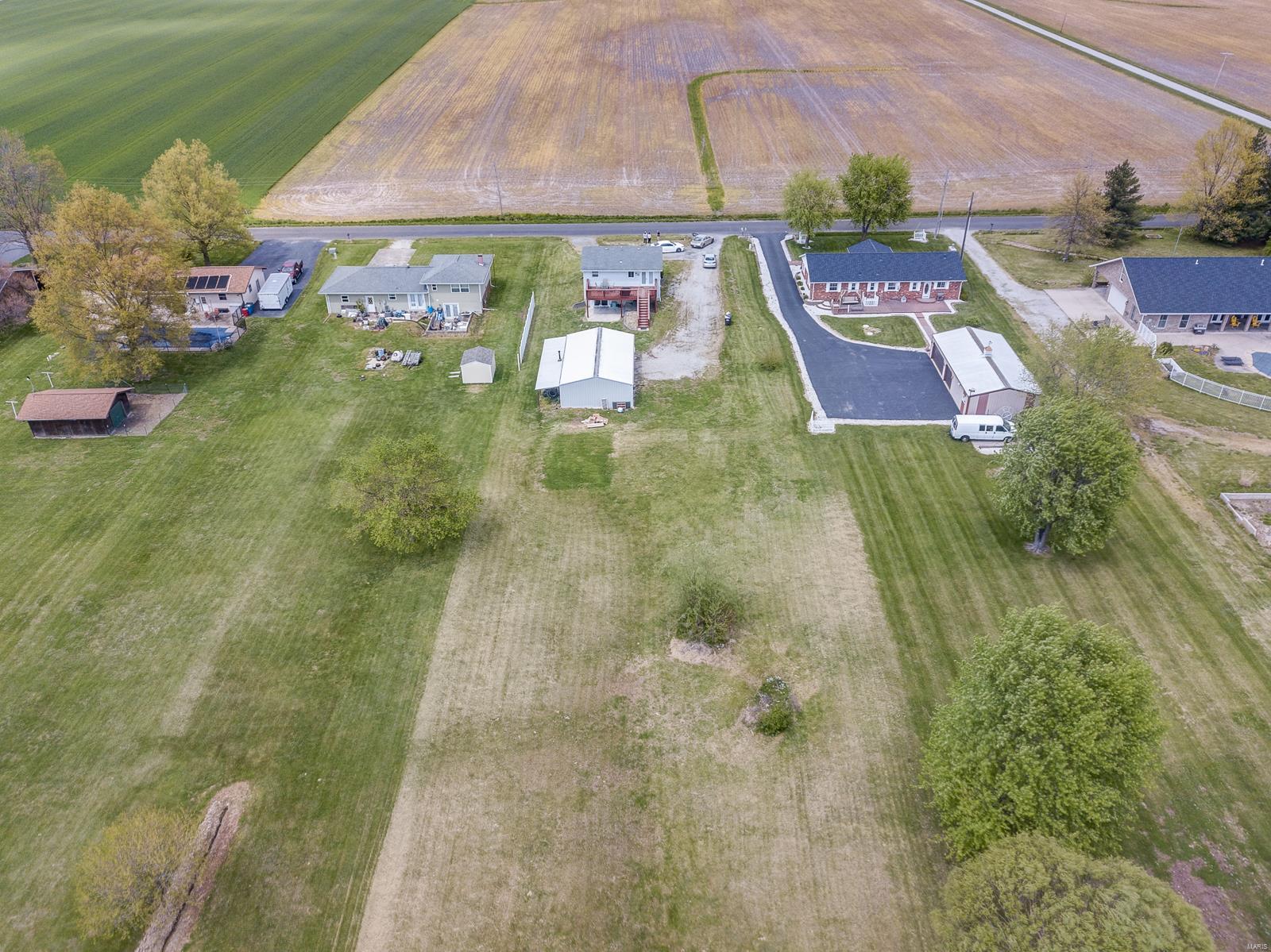 10932 Lake Road Highland, IL 62249 - Photo 49 of 52