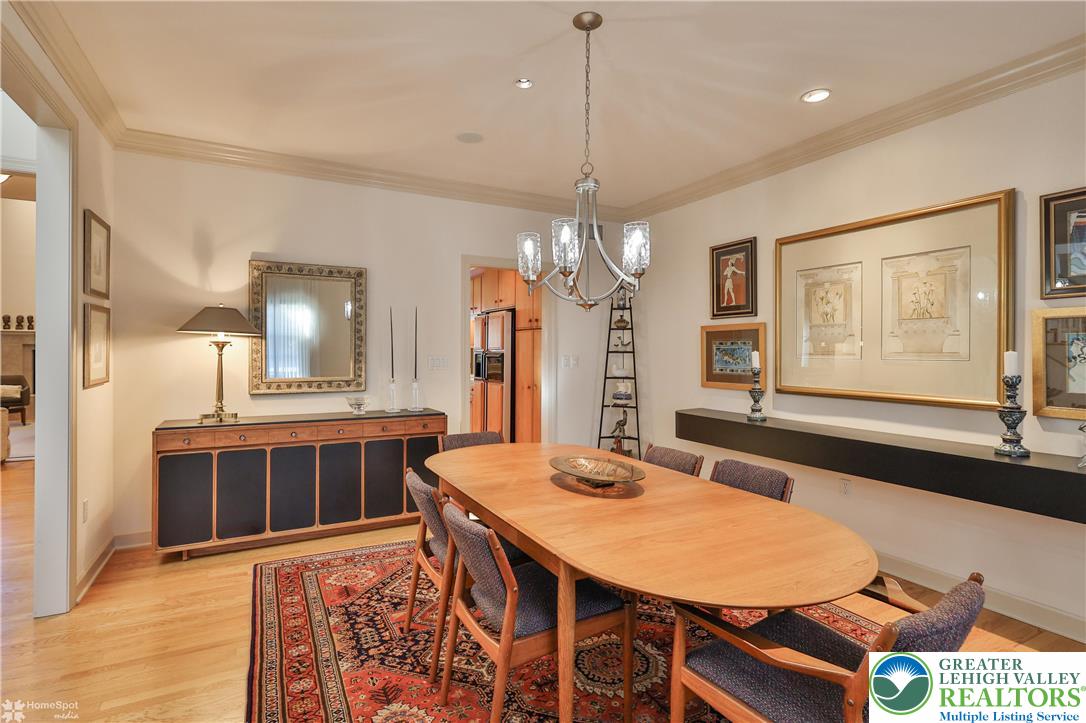 1805 Meadow Ridge Court Bethlehem, PA 18015 - Photo 19 of 84 Gallery Image 19