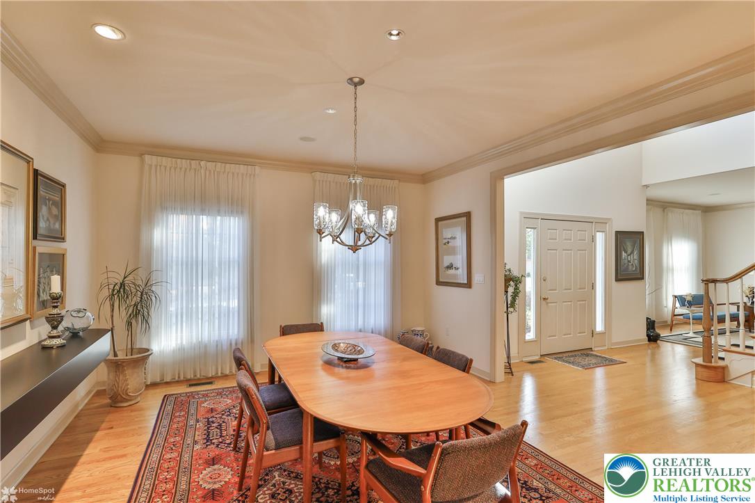1805 Meadow Ridge Court Bethlehem, PA 18015 - Photo 21 of 84 Gallery Image 21