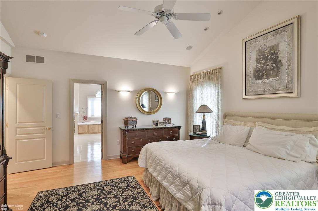 1805 Meadow Ridge Court Bethlehem, PA 18015 - Photo 27 of 84 Gallery Image 27