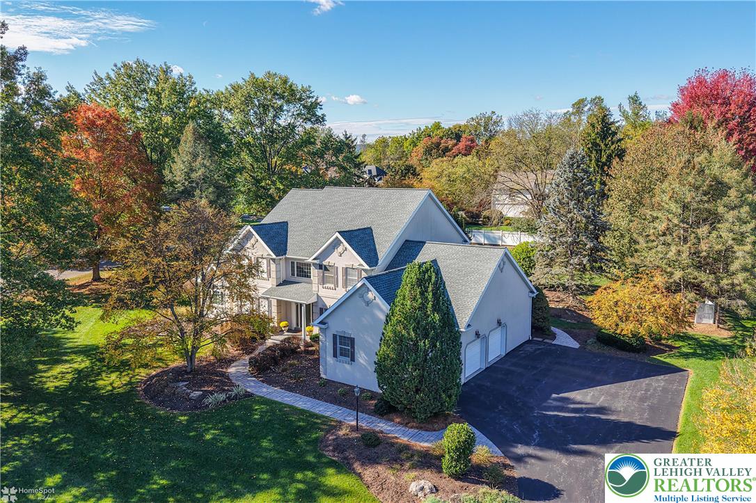 1805 Meadow Ridge Court Bethlehem, PA 18015 - Photo 4 of 84 Gallery Image 4