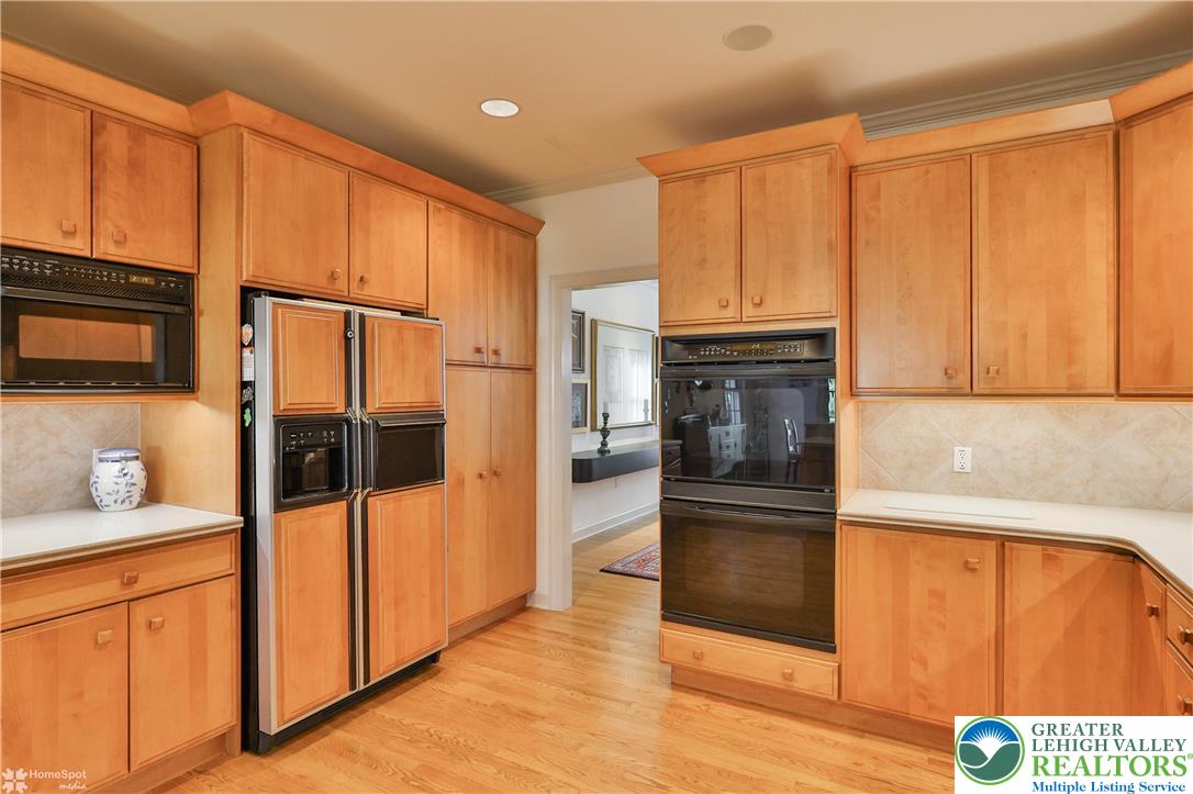 1805 Meadow Ridge Court Bethlehem, PA 18015 - Photo 56 of 84 Gallery Image 56