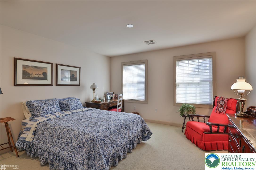 1805 Meadow Ridge Court Bethlehem, PA 18015 - Photo 74 of 84 Gallery Image 74