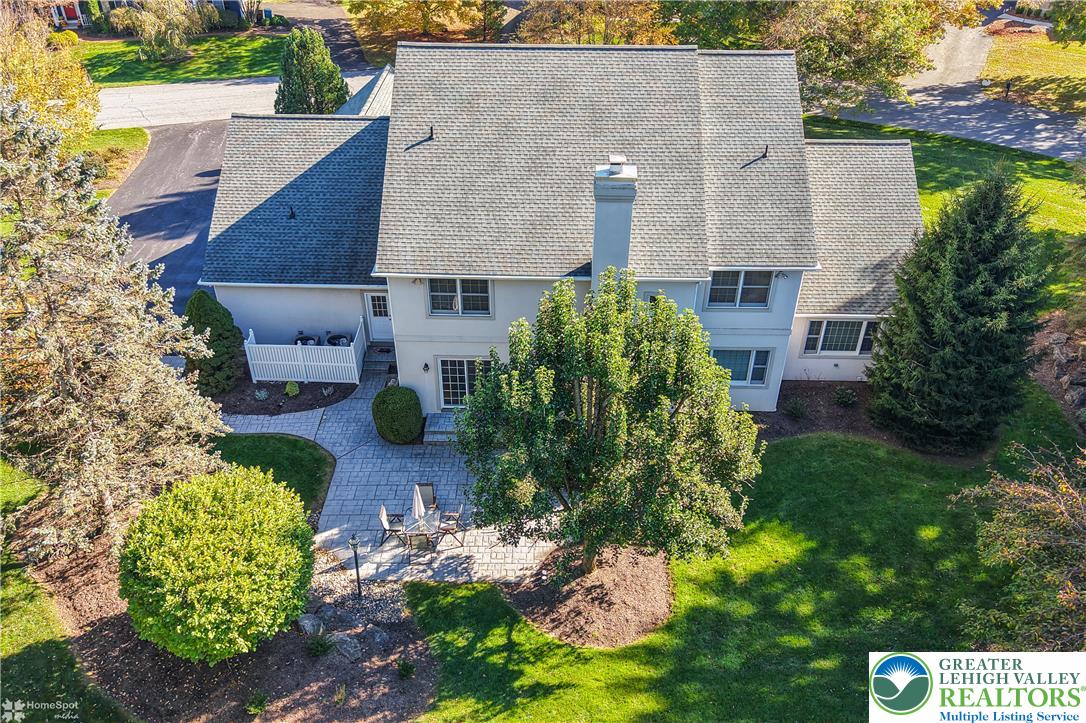 1805 Meadow Ridge Court Bethlehem, PA 18015 - Photo 9 of 84 Gallery Image 9