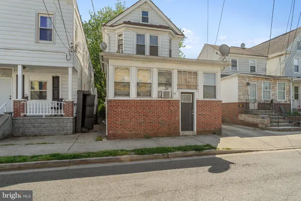 $130,000 | 62 West Pitman Street, Penns Grove, NJ 08069