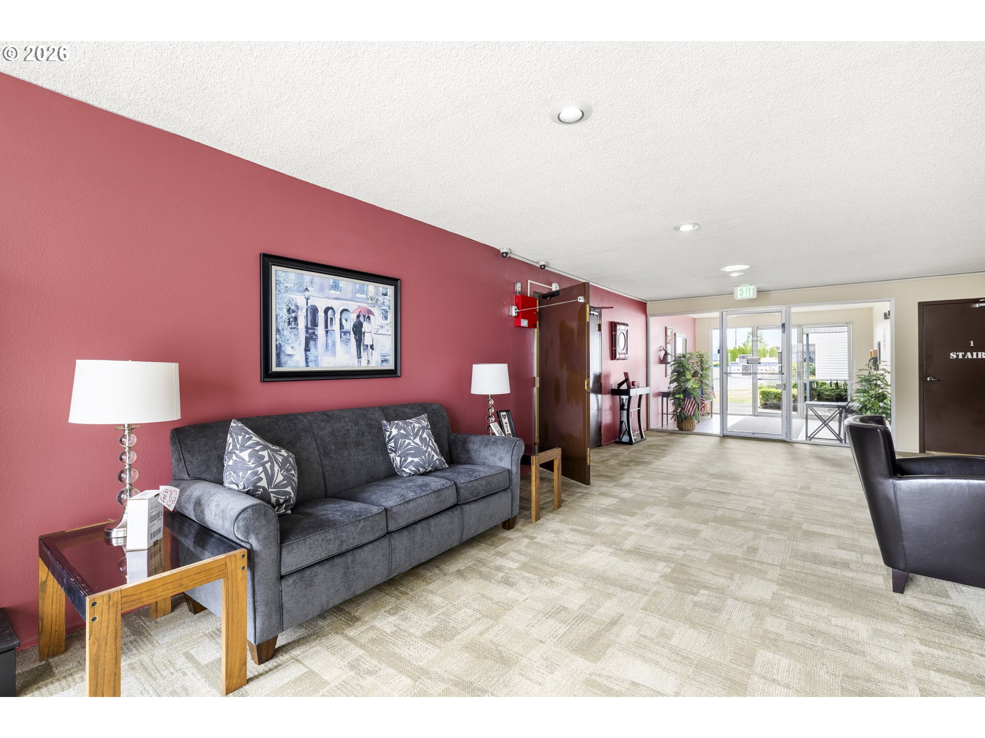 950 Evergreen Road, Unit 110 Woodburn, OR 97071 - Photo 21 of 38 Entrance/Foyer