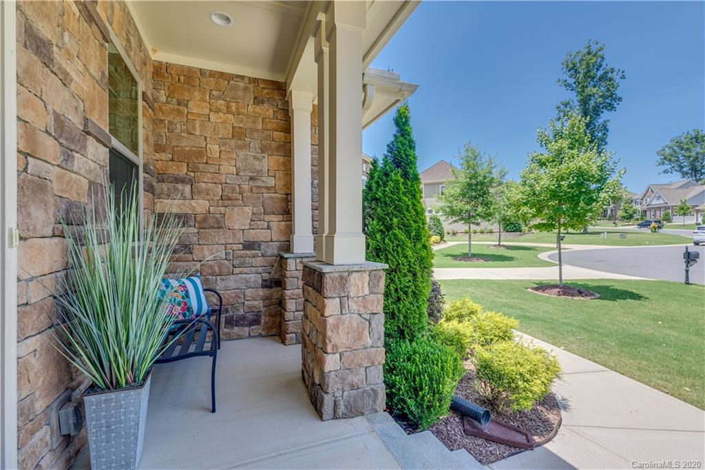 720 Chase Court Fort Mill, SC 29708 - Photo 3 of 45