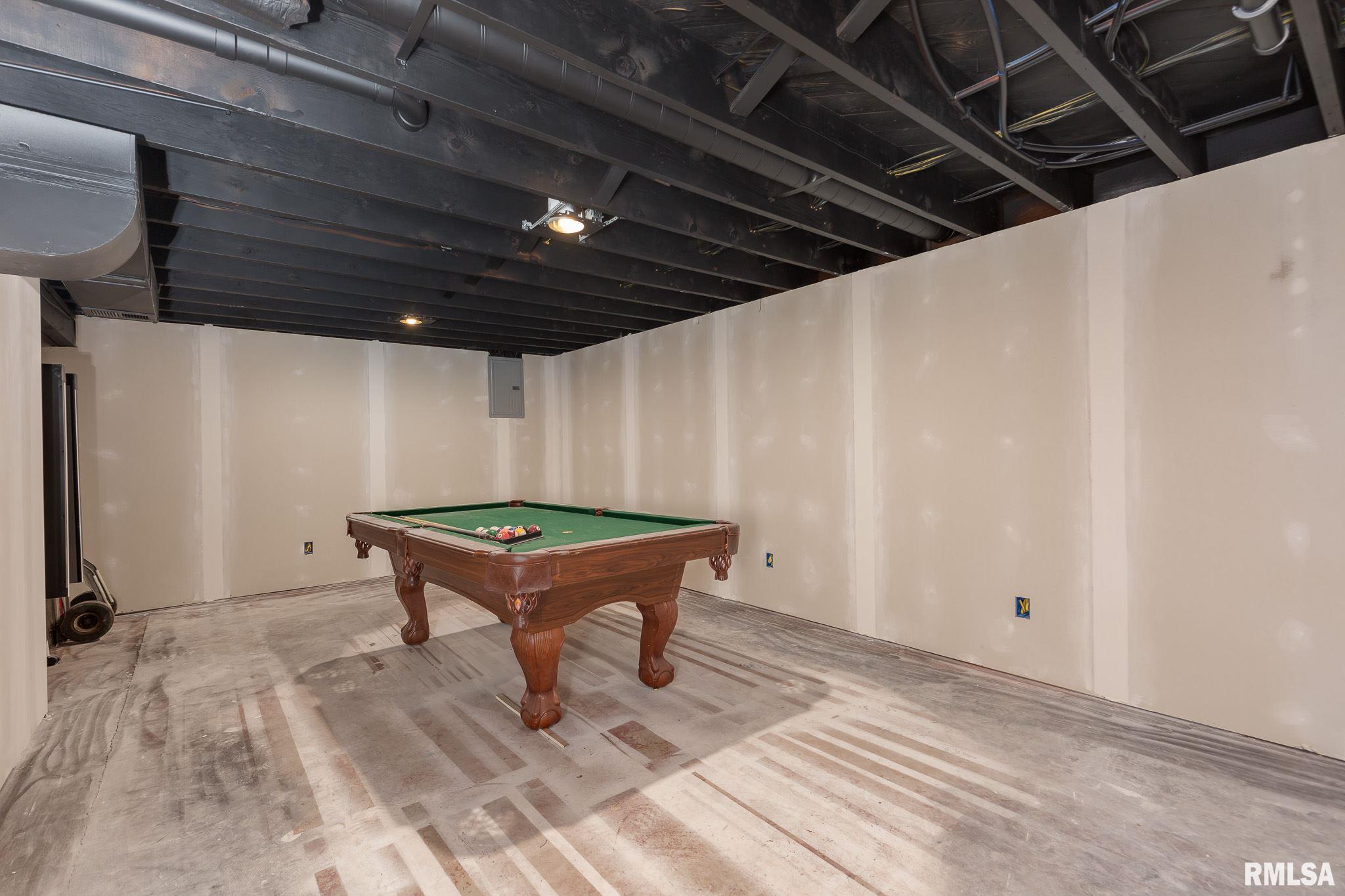 8810 Knoxville Road Milan, IL 61264 - Photo 20 of 28 Gallery Image 20