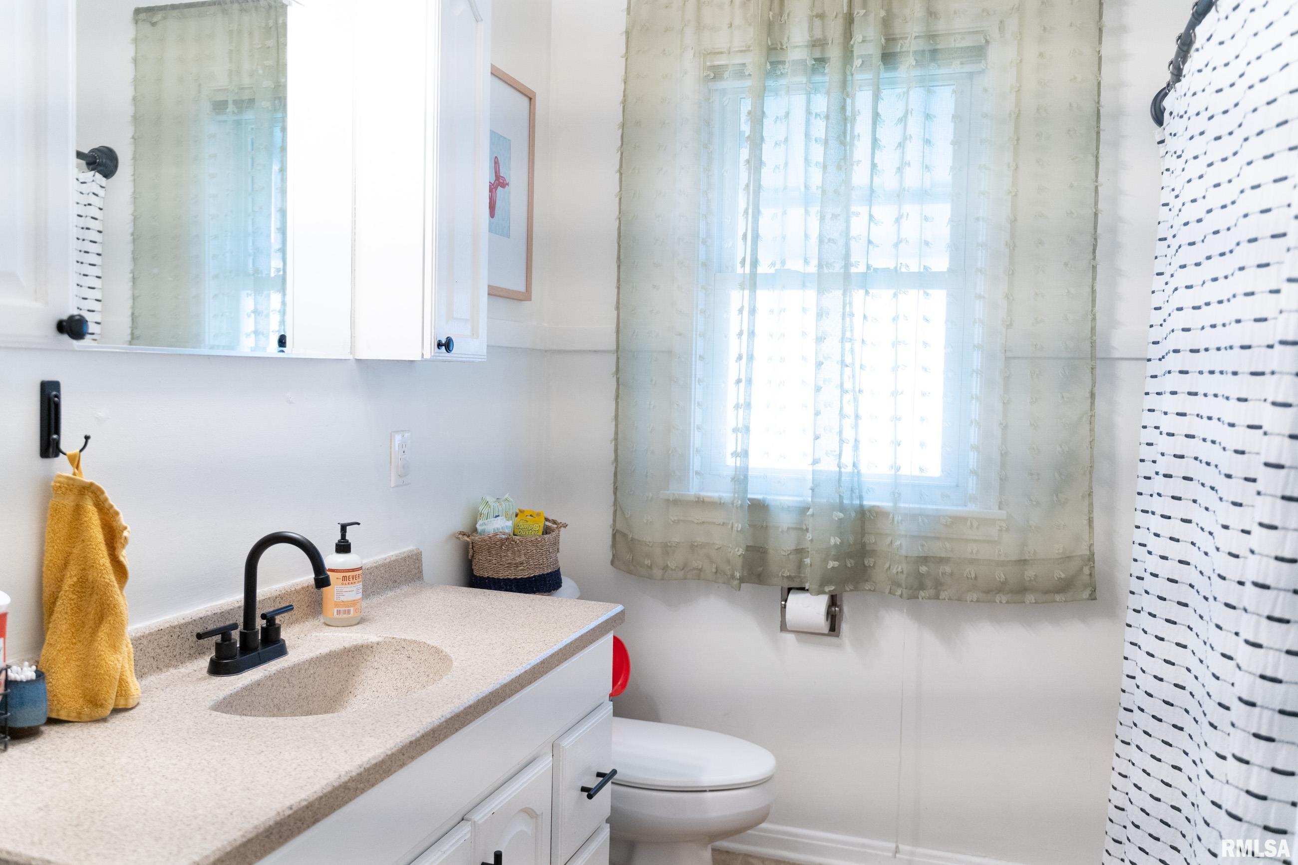 1704 Reed Avenue Springfield, IL 62704 - Photo 11 of 20 Gallery Image 11