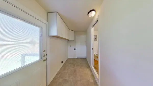 $1,675 | 205 East 2nd Street, Georgetown, TX 78626
