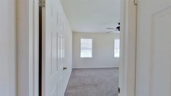 $1,675 | 205 East 2nd Street, Georgetown, TX 78626