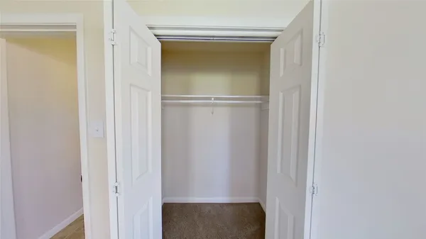 $1,675 | 205 East 2nd Street, Georgetown, TX 78626