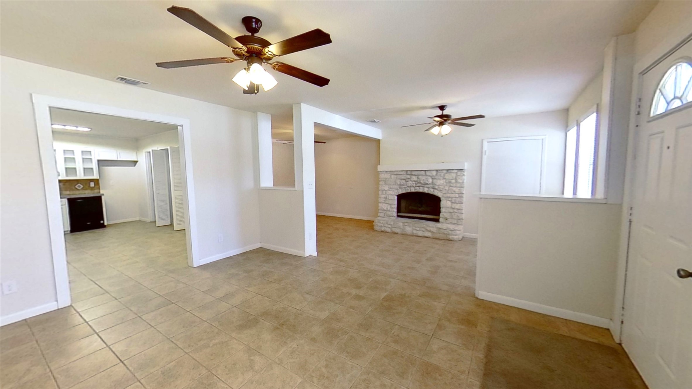205 East 2nd Street Georgetown, TX 78626 - Photo 5 of 35
