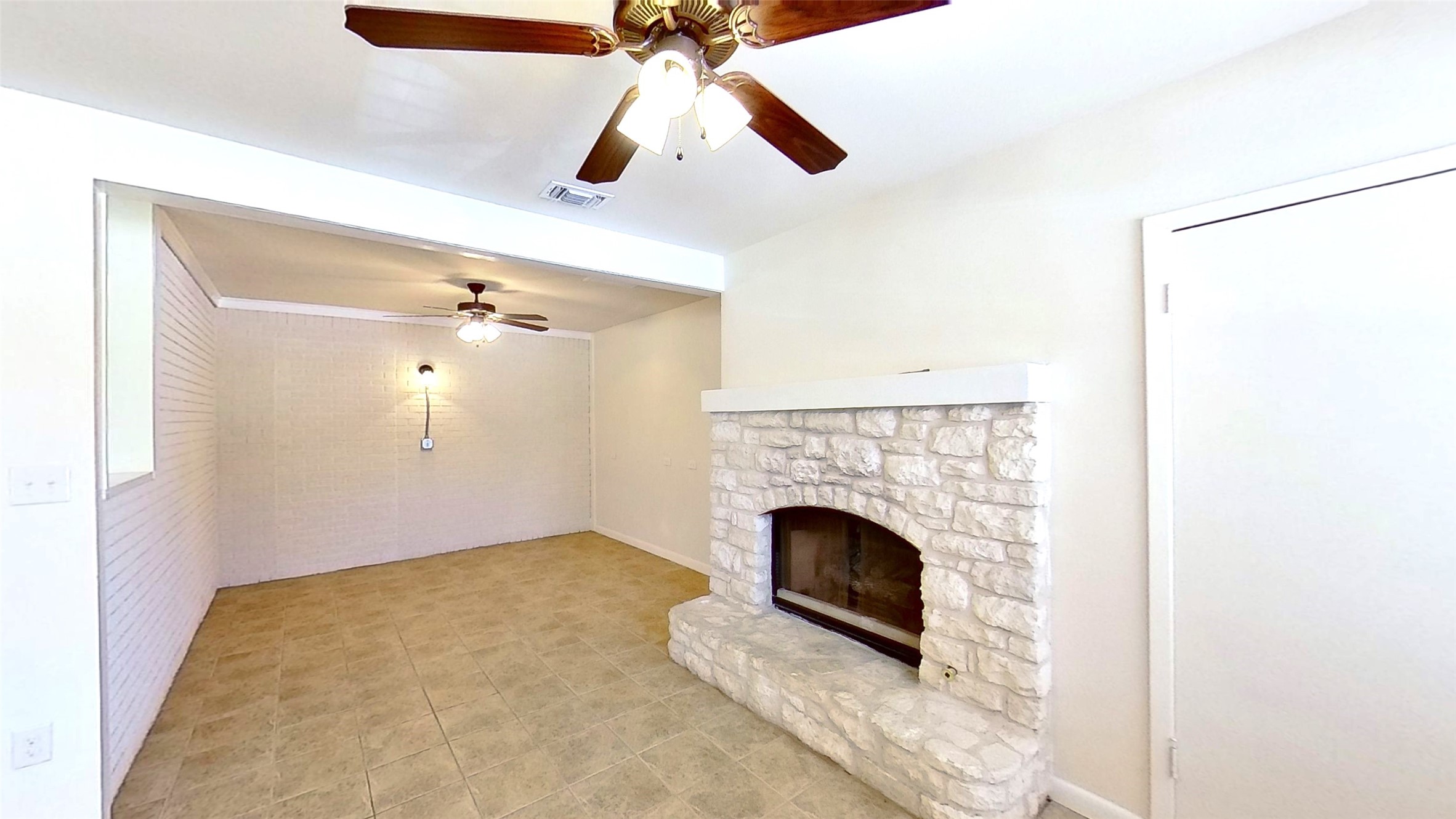 205 East 2nd Street Georgetown, TX 78626 - Photo 8 of 35
