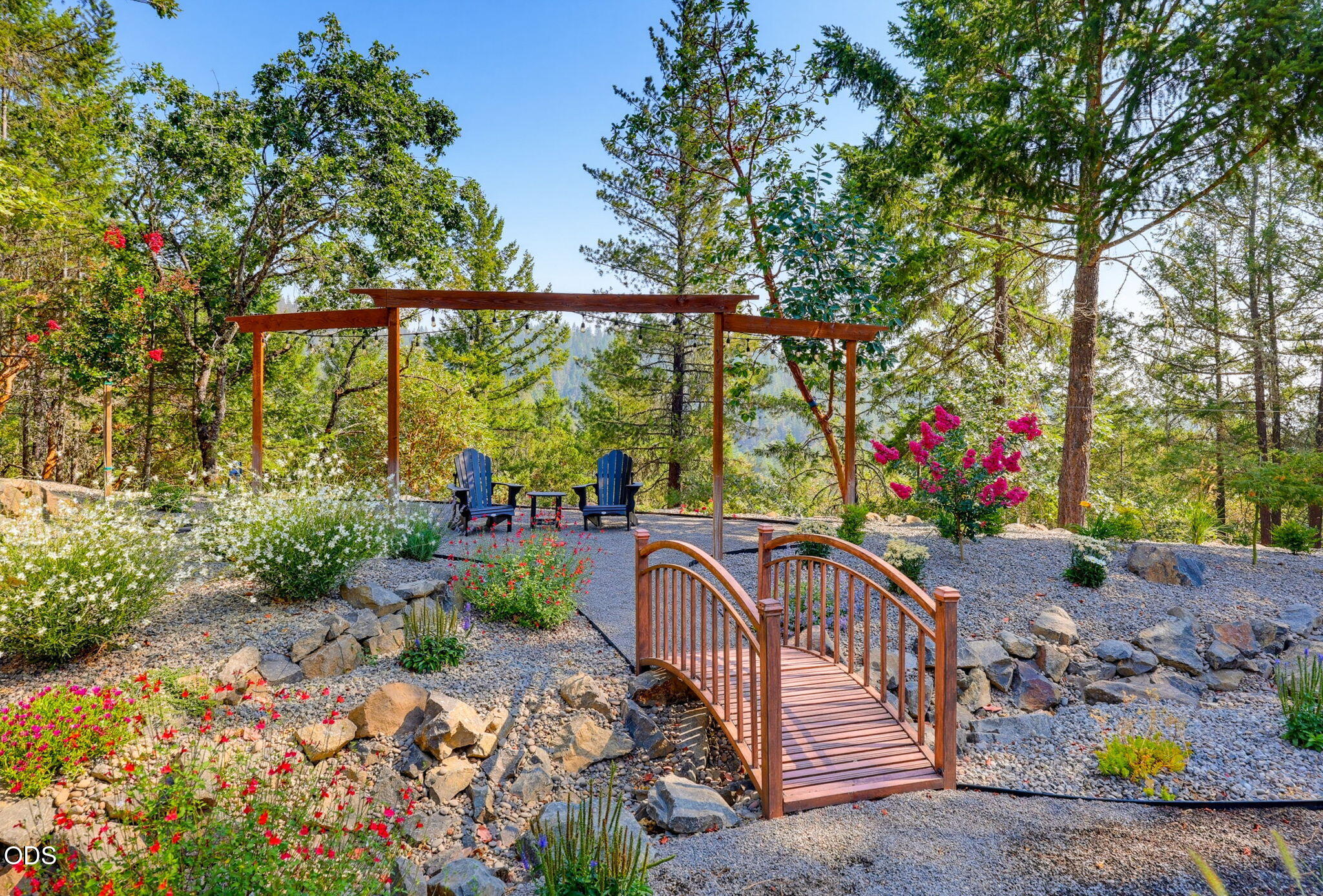 2355 Johns Peak Road Central Point, OR 97502 - Photo 73 of 114 Gallery Image 73