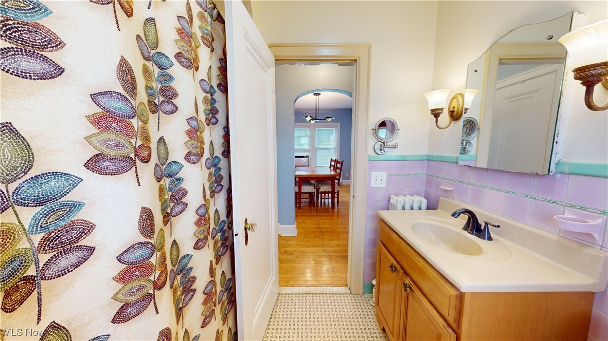 1172 Belrose Road Cleveland, OH 44124 - Photo 20 of 47