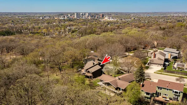 $550,000 | 1318 21st Avenue Northeast, Rochester, MN 55906