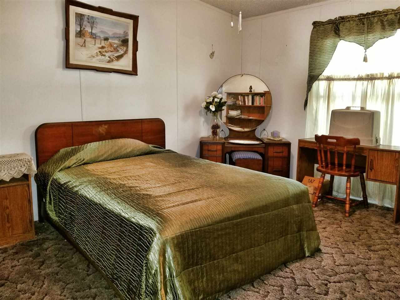 595 Northeast Forest View Way Lee, FL 32059 - Photo 5 of 29 Gallery Image 5