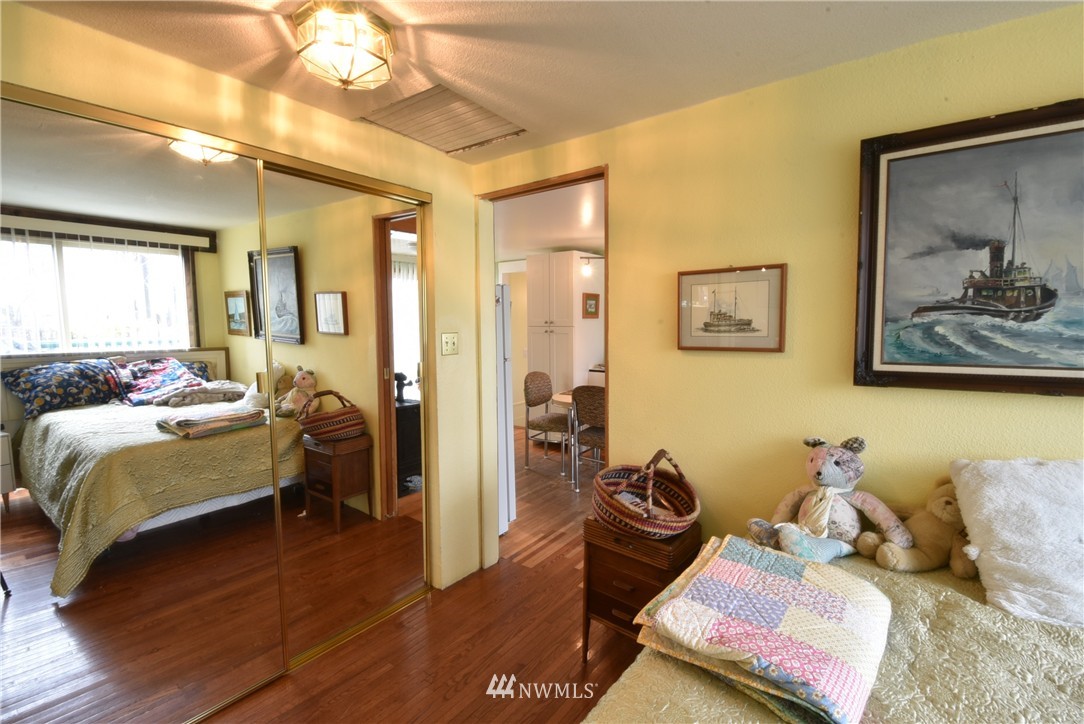2184 Garth Road Point Roberts, WA 98281 - Photo 12 of 16 Gallery Image 12