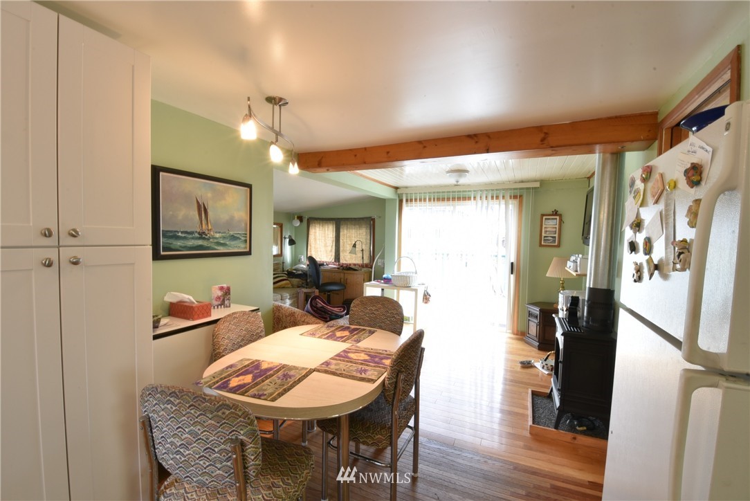 2184 Garth Road Point Roberts, WA 98281 - Photo 8 of 16 Gallery Image 8