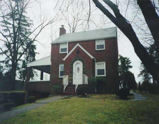 105 Richard Road Wexford, PA 15090 - Photo 1 of 1 Gallery Image 1