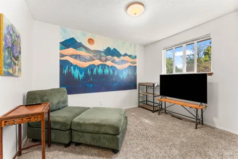 $415,000 | 304 West Woodvine Court, Boise, ID 83706
