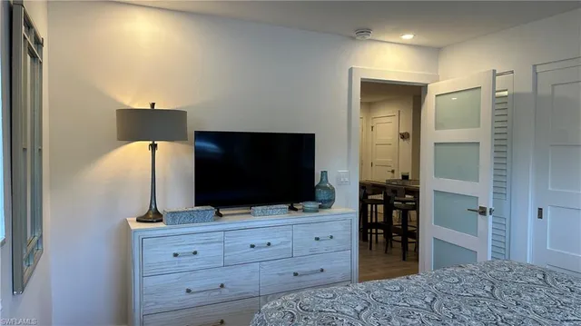 $5,000 | 780 10th Avenue South, Unit 1, Naples, FL 34102