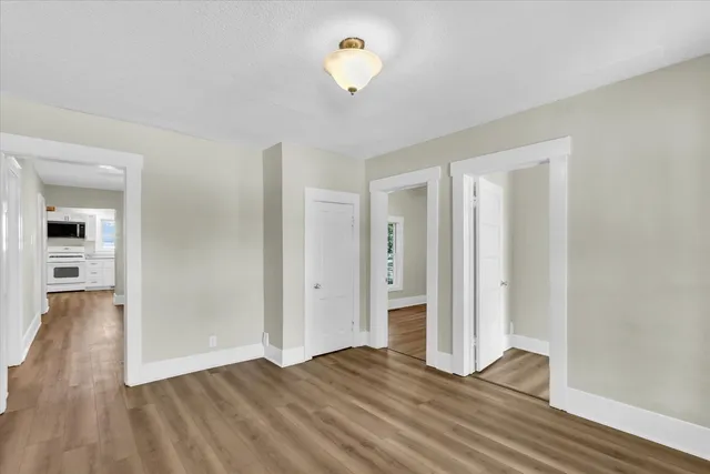 $212,500 | 102 East Warren Street, St. Joseph, IL 61873