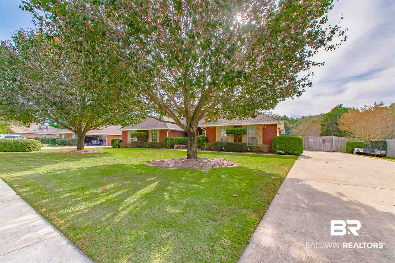 125 Destrehan Road Fairhope, AL 36532 - Photo 2 of 49