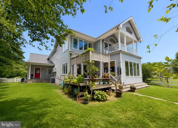 $999,900 | 23719 Bill Dixon Road, California, MD 20619