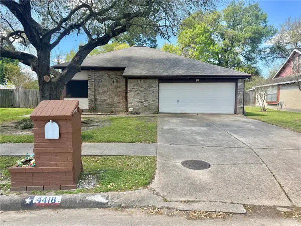 $269,900 | 4418 Glen Avon Drive, Pasadena, TX 77505