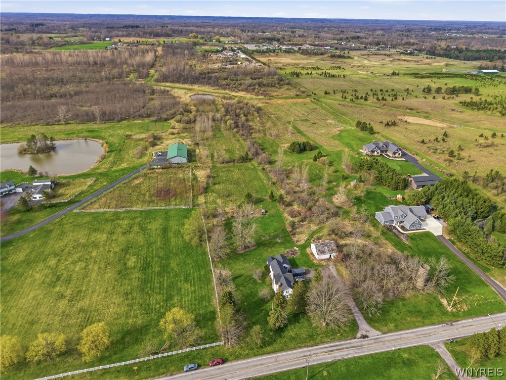 9980 Keller Road Clarence, NY 14032 - Photo 16 of 18