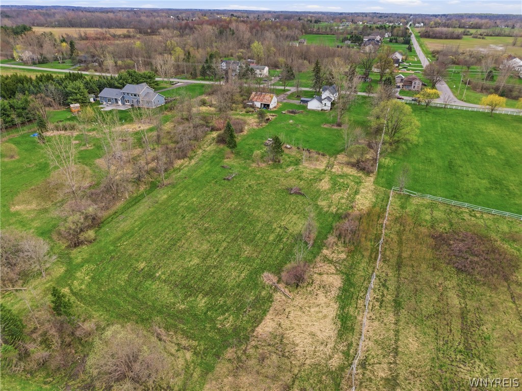 9980 Keller Road Clarence, NY 14032 - Photo 10 of 18