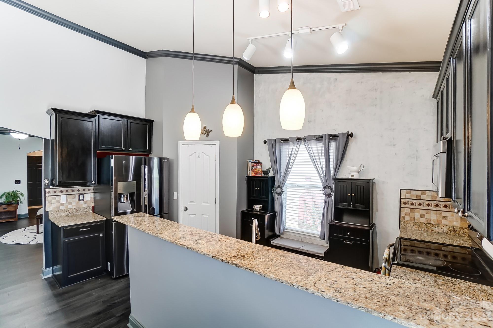 10927 Greenhead View Road Charlotte, NC 28262 - Photo 12 of 39 Gallery Image 12