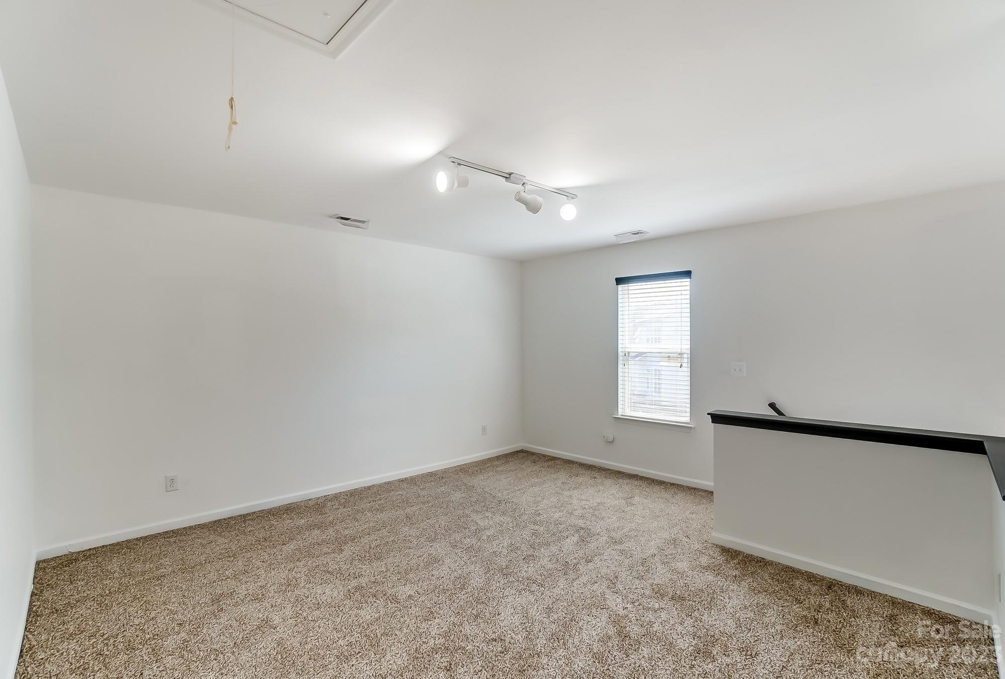 10927 Greenhead View Road Charlotte, NC 28262 - Photo 22 of 39 Gallery Image 22